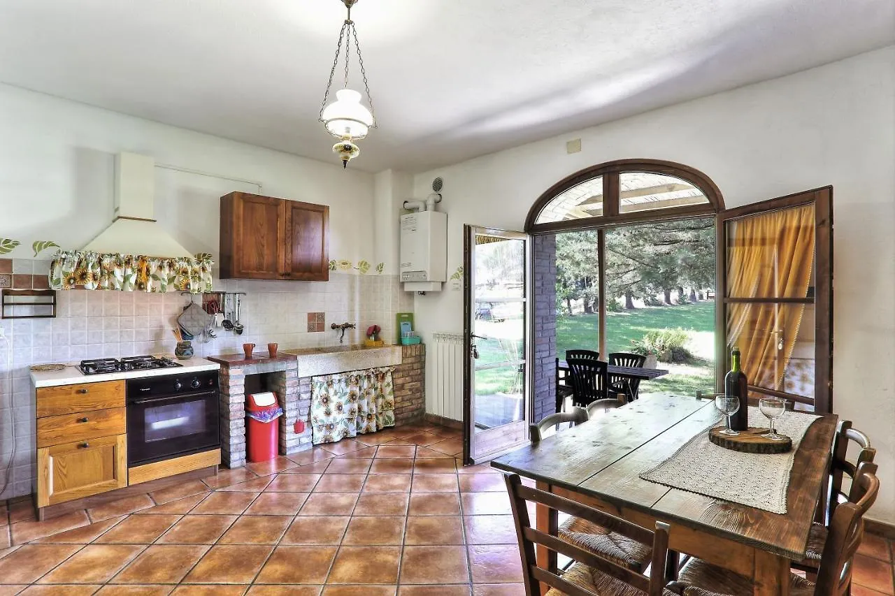 Appartamento Girasole - Agriturismo Le Selvole Pomarance Italy